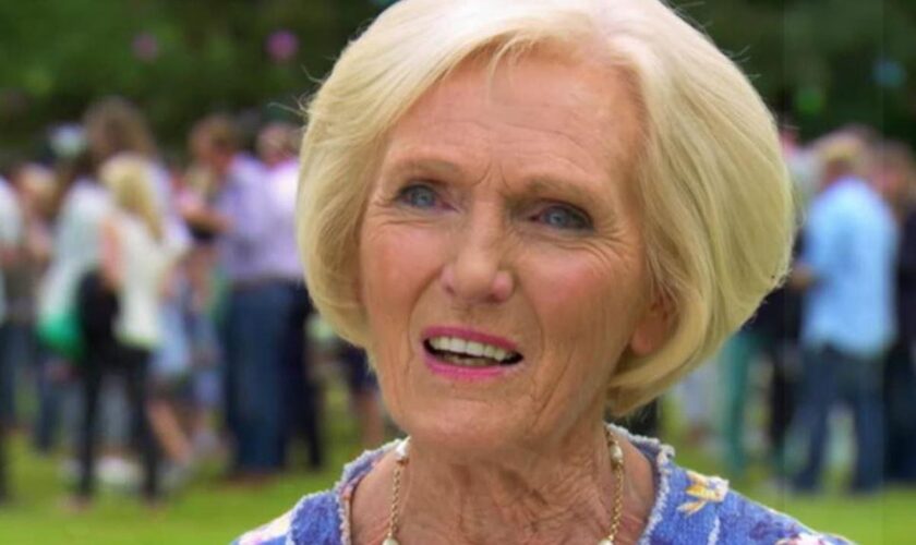 Mary Berry makes emotional plea to fans after experiencing a tragic loss