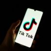 TikTok : l’Albanie « chasse le voyou » réseau social pendant un an, une première mondiale