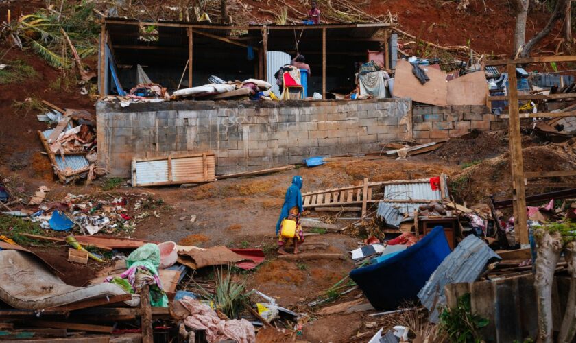 Cyclone Chido à Mayotte : le dernier bilan provisoire fait état de 35 morts et 78 blessés graves