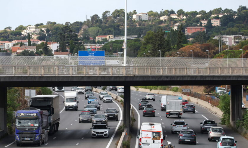 Cette pratique très courante sur les routes sera interdite dès le 1er janvier – attention aux amendes