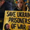 Prisonniers ukrainiens : “La liste des exécutions ne cesse de s’allonger”