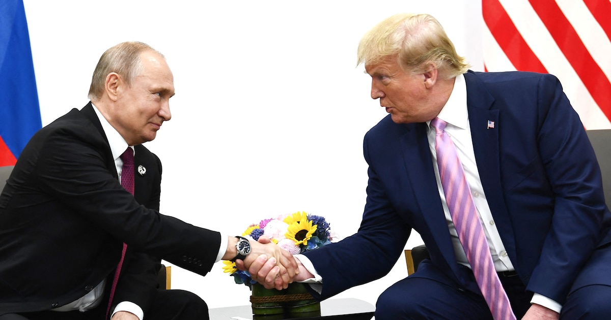 US President Donald Trump (R) attends a meeting with Russia's President Vladimir Putin during the G20 summit in Osaka on June 28, 2019.