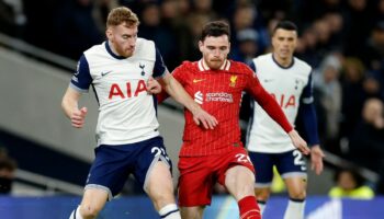 Tottenham vs Liverpool LIVE: Score and updates as Arne Slot’s side look to extend lead in Premier League