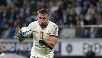 DIRECT. Top 14. Lyon - Toulouse : la bande à Jelonch est malmenée... suivez le match en live