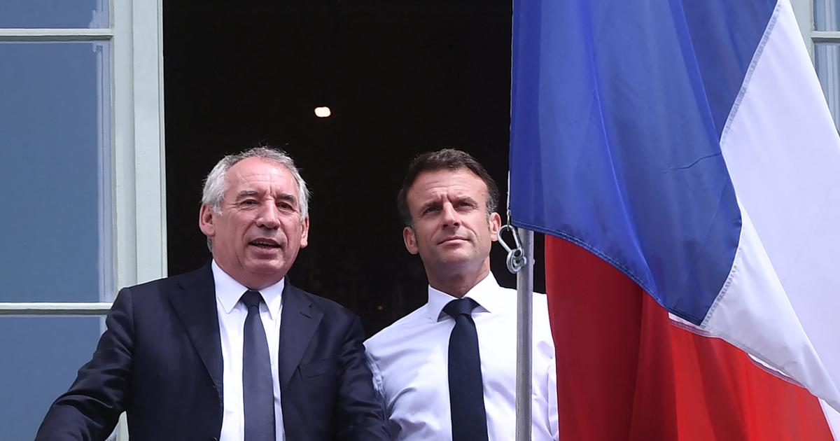 Entre François Bayrou et Emmanuel Macron, bientôt la “collision” ?