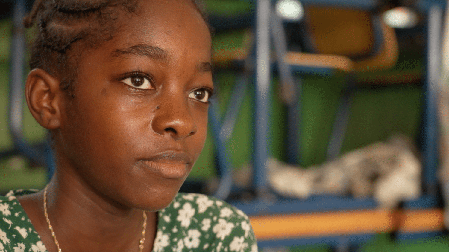 REPORTAGE. "On est contentes parce qu'on est vivantes" : à Mayotte, les enfants traumatisés par le cyclone Chido