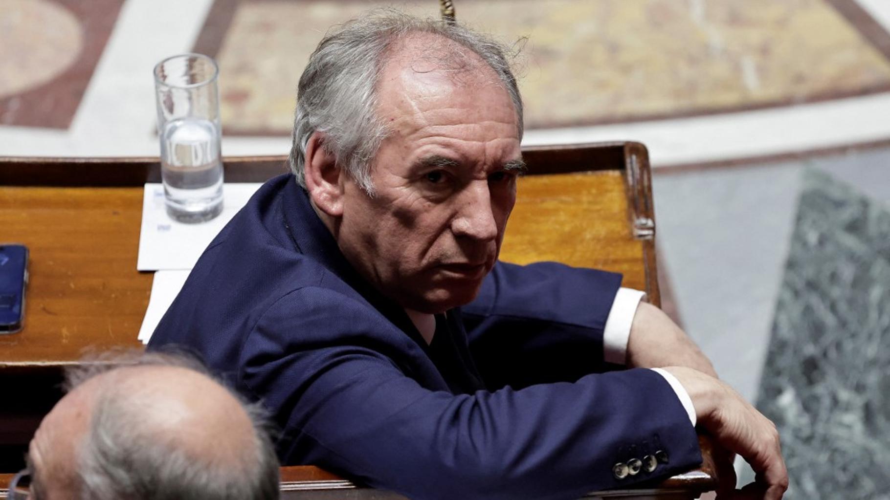 Gouvernement Bayrou : ces signaux qui ne vont pas faciliter la non-censure de la gauche