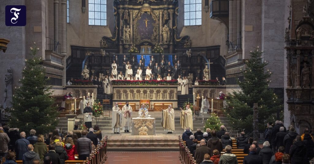 Gottesdienst an Weihnachten: So verhalten Sie sich in der Kirche angemessen