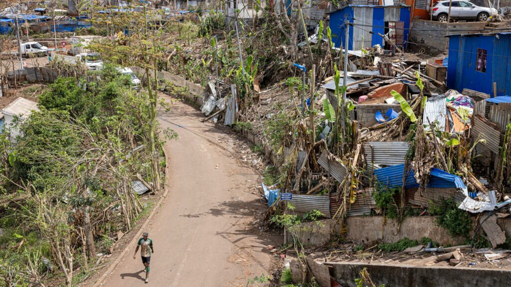 Mayotte : après le cyclone Chido, le bilan s’élève désormais à 39 morts