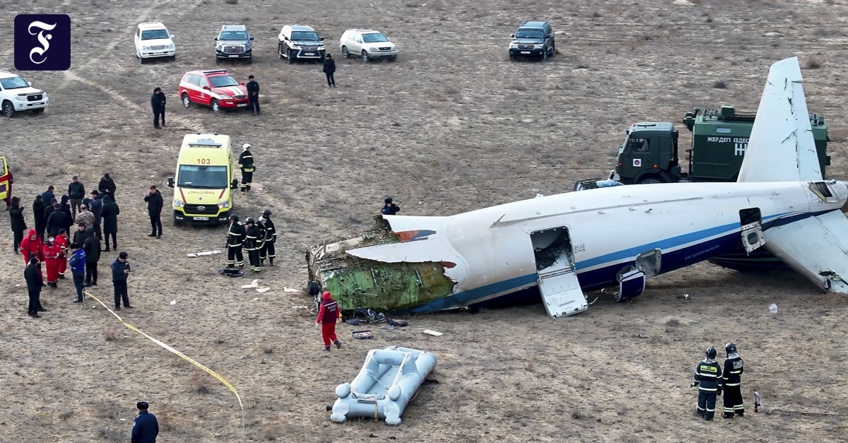 38 Tote bei Flugzeugabsturz in Kasachstan