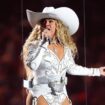 Beyoncé's finger gun gesture during NFL halftime show sparks jokes among fans