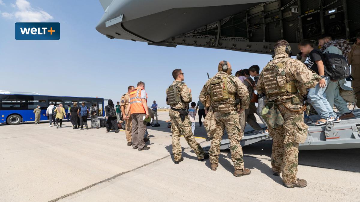 Turbulenzen über den Wolken beim Ausfliegen afghanischer Ortskräfte