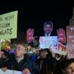 80 000 manifestants dans les rues de Valence pour dénoncer la gestion des inondations meurtrières