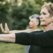 A 65 ans, les Français peuvent espérer vivre encore en bonne santé jusqu’à 77 ans pour les femmes et 75,5 ans pour les hommes