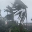 A Mayotte, les images du cyclone Chido : « Je n’ai plus de maison »