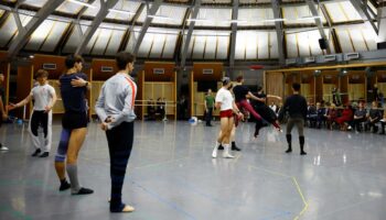 À l’Opéra de Paris, le ballet suspend sa grève ce soir avec la reprise des négociations