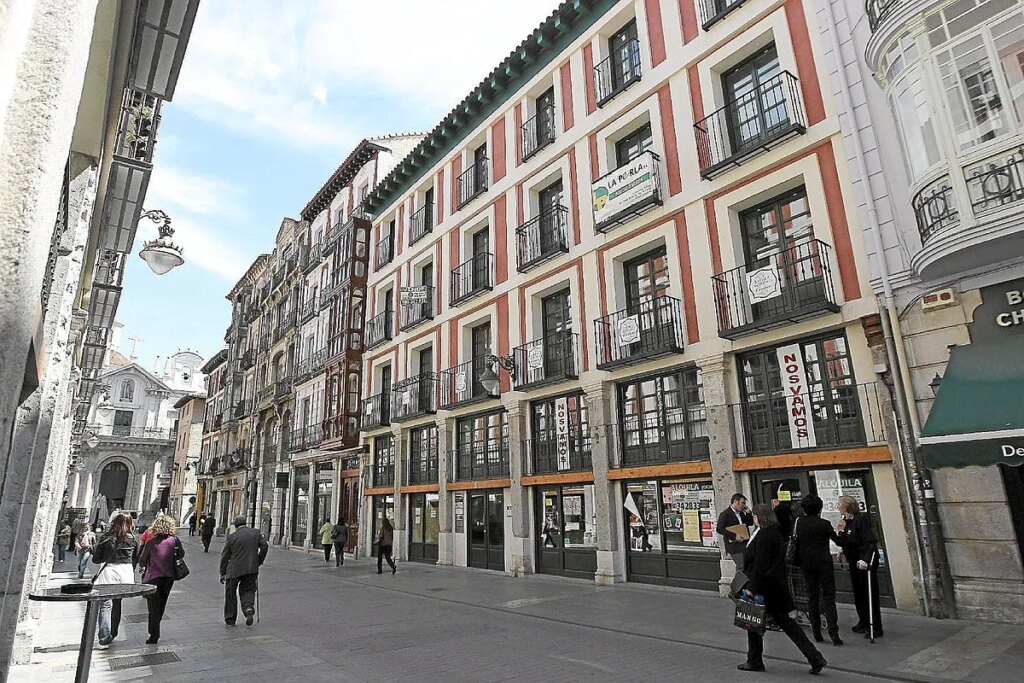 Agresión homófoba en el centro de Valladolid: "Nos atacaron porque sí, porque nos vieron maricones"