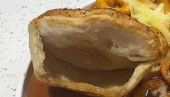 Aldi mince pie shopper tucks into festive treat and is stunned by what's inside