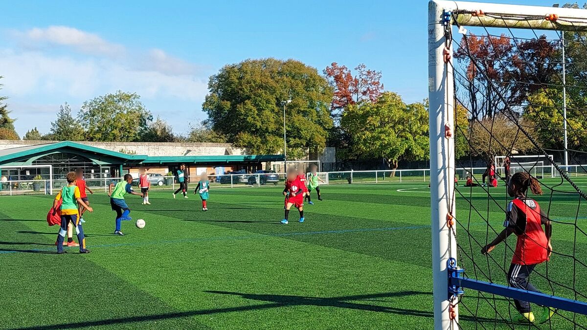 Après avoir suspendu sa subvention, le maire d’Étampes fait la paix avec son club de foot