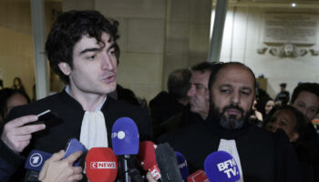 🔴 Assassinat de Samuel Paty : 13 à 16 ans de prison pour les amis du tueur et les incitateurs à la haine