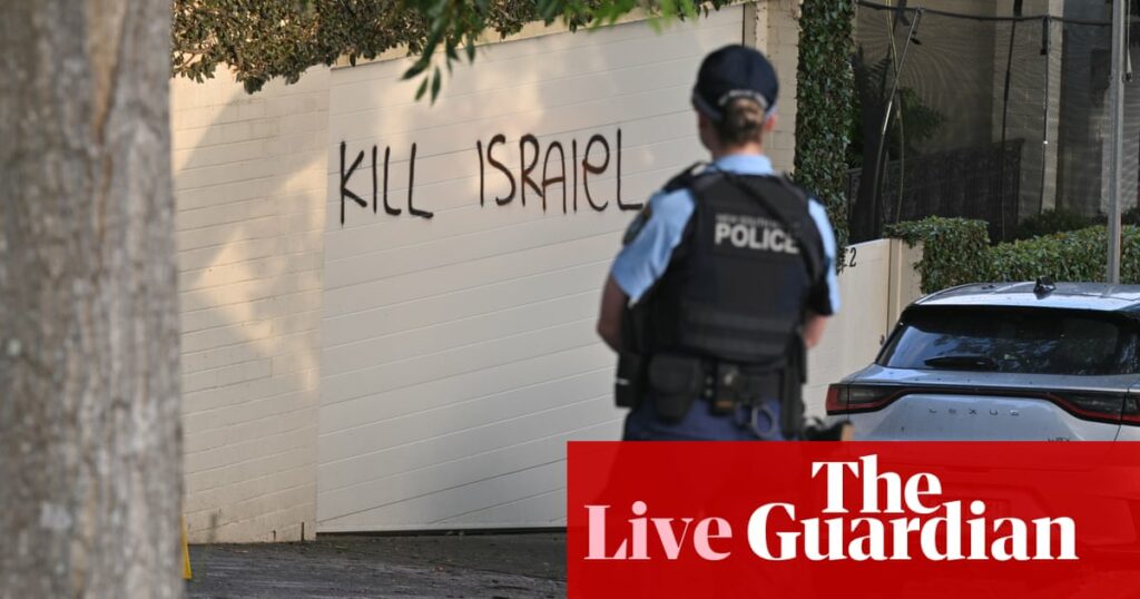 Australia news live: Chris Minns condemns ‘shocking’ overnight vandalism in Sydney involving anti-Israel graffiti