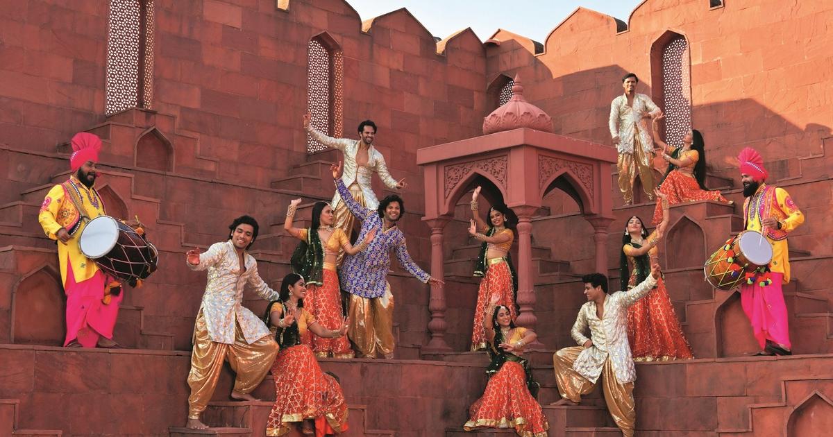 Bollywood Masala au Palais des congrès de Paris, un spectacle scintillant