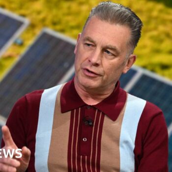 Chris Packham and Caroline Lucas quit RSPCA over abattoir cruelty claims