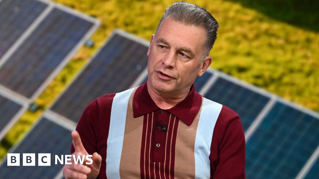 Chris Packham and Caroline Lucas quit RSPCA over abattoir cruelty claims