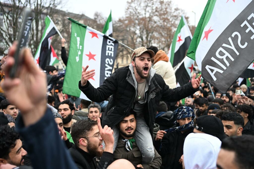 Chute de Bachar Al-Assad : en Allemagne, en Autriche ou en Grèce, la diaspora syrienne en liesse reste prudente sur un éventuel retour au pays