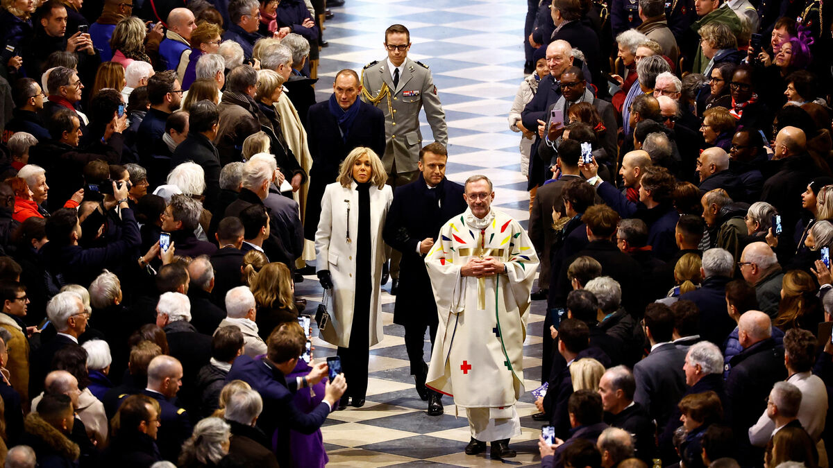 DIRECT. Notre-Dame de Paris : Emmanuel Macron est arrivé, la messe débute