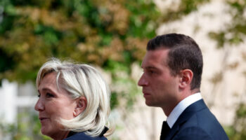 DIRECT. Nouveau gouvernement : Marine Le Pen et Jordan Bardella arrivent à Matignon, les consultations commencent