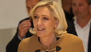 DIRECT. Nouveau gouvernement : Marine Le Pen réclame un Premier ministre qui parlera « à l'ensemble des forces politiques »