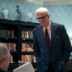 Dans « Espion à l’ancienne », sur Netflix, Ted Danson, 76 ans, infiltre la maison de retraite