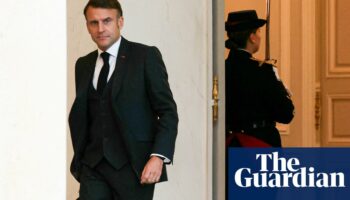 Emmanuel Macron under pressure to appoint new prime minister this week