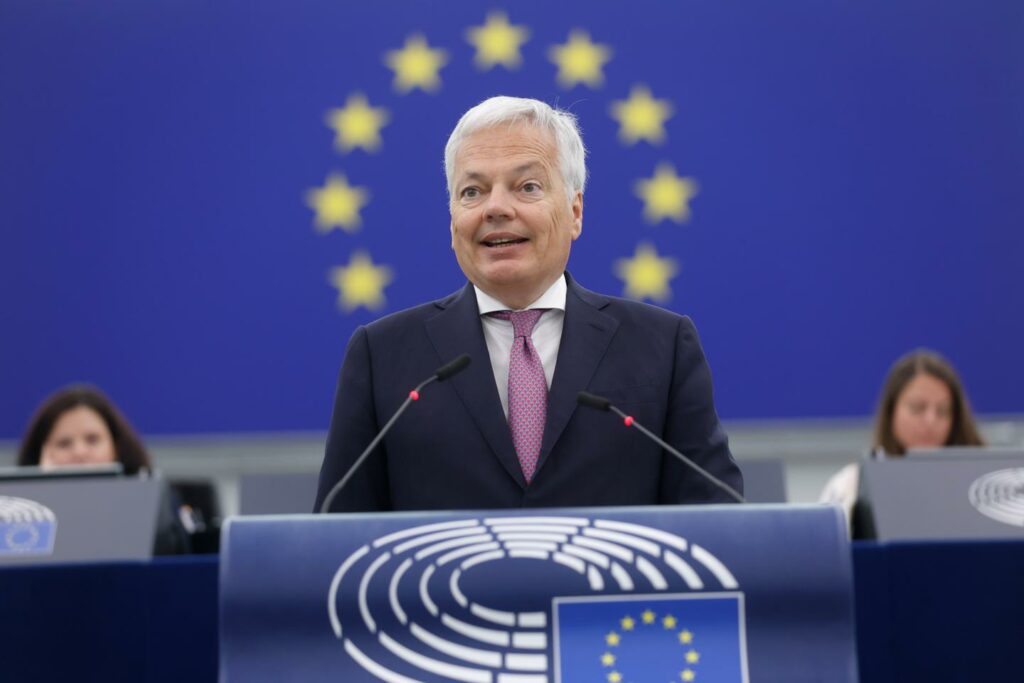 En Belgique, Didier Reynders longuement auditionné pour des soupçons de blanchiment d’argent