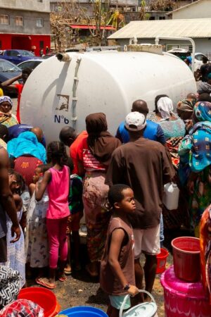 En direct, Mayotte : les habitants attendent encore de l’aide, une semaine après le passage du cyclone Chido