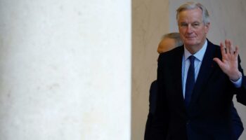 En direct, nouveau premier ministre : Emmanuel Macron maintient le suspense sur le nom du successeur de Michel Barnier