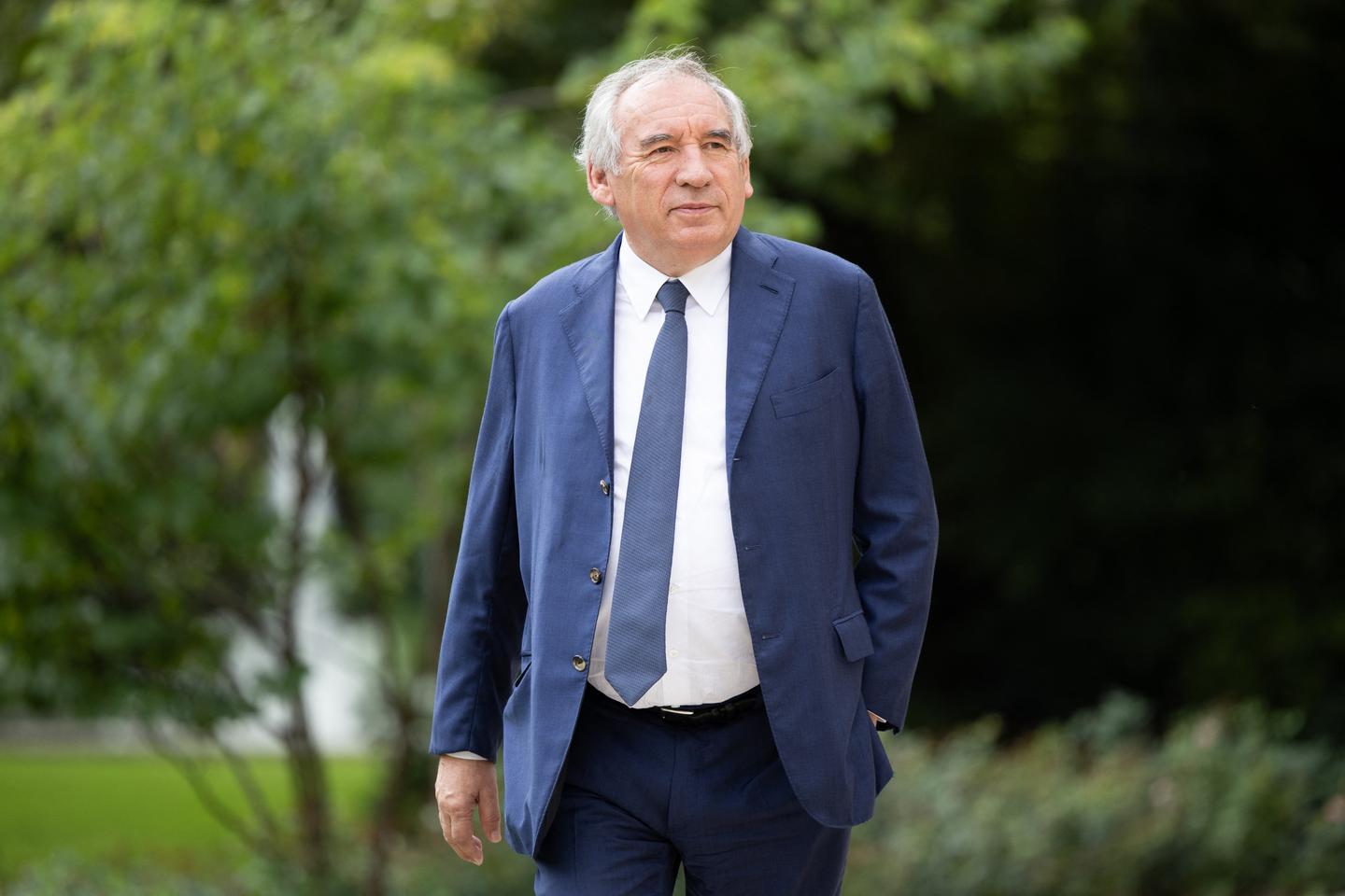 Entre François Bayrou et la droite, une relation conflictuelle