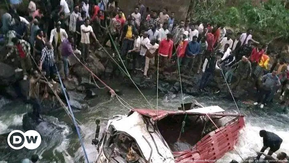 Ethiopia: At least 71 dead after truck plunges into river