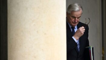 Face au risque de censure, Michel Barnier sur un fil