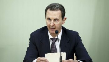 Fact checking : Bachar al-Assad peut-il toucher le chômage après son abandon de poste ?