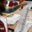 Fianna Fáil leads close Irish general election count