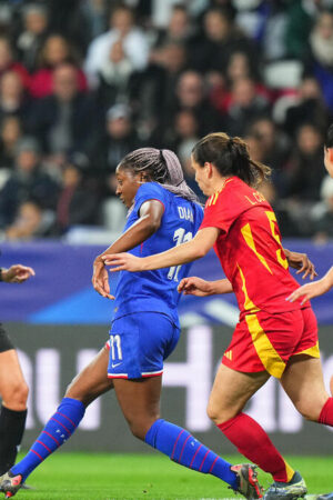 France - Espagne (2-4) : en amical, les Bleues dominées par les championnes du monde espagnoles