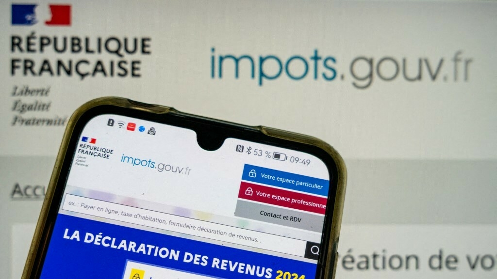 France: L'impôt sur le revenu n'augmentera pas au 1er janvier malgré l'absence de budget