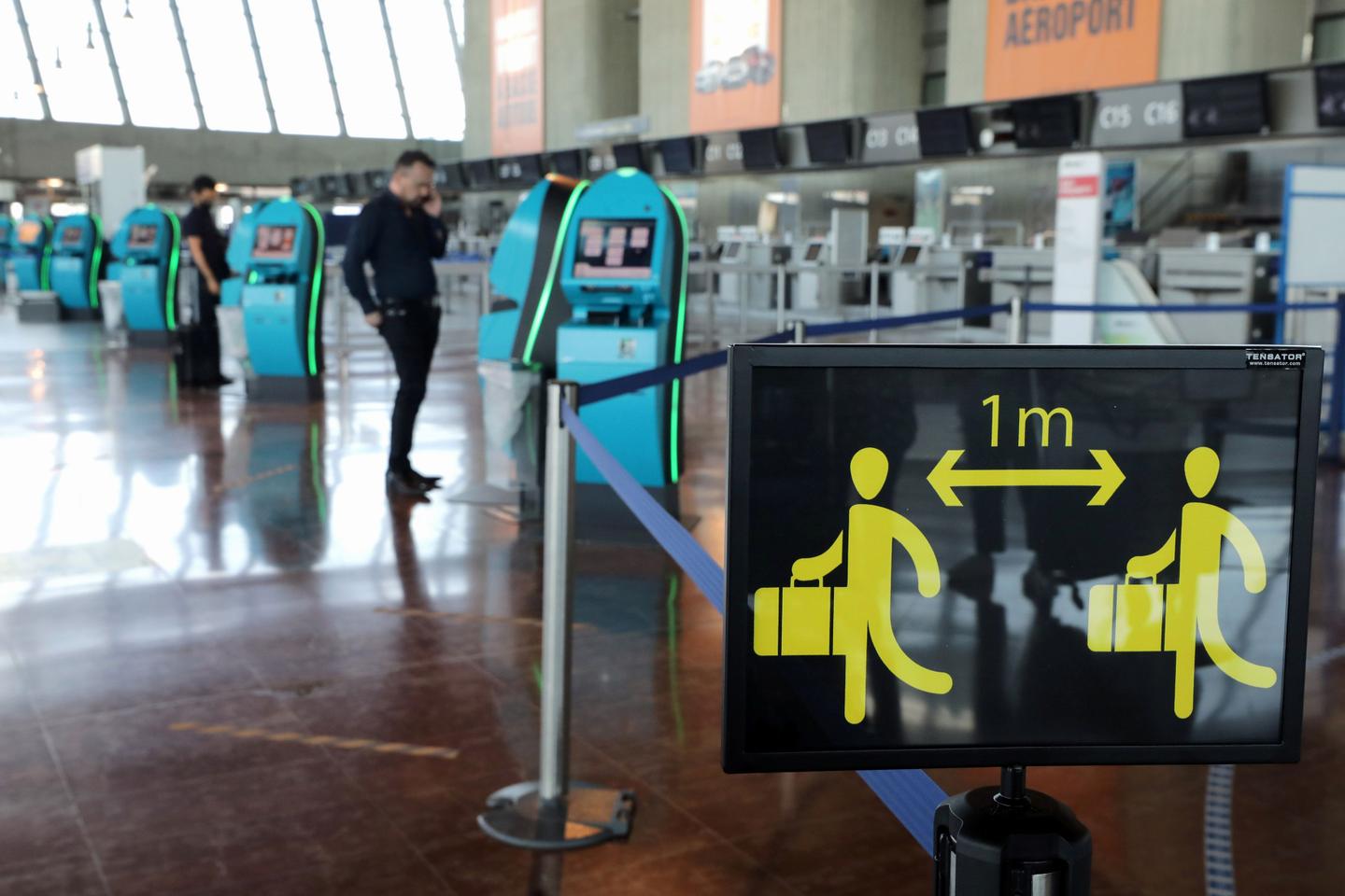 Grève des contrôleurs aériens : peu ou pas de vols à Lyon, Montpellier et d’autres aéroports du sud de la France, mardi