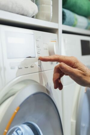 Il devient la première personne à tester tous les programmes de son lave-linge