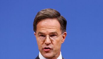 « Il est temps de passer à un état d’esprit de temps de guerre », plaide le secrétaire général de l’OTAN, Mark Rutte