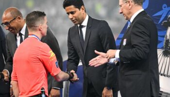 « J’espère qu’on va leur botter le cul » : pourquoi John Textor et Nasser Al-Khelaïfi ne se supportent plus