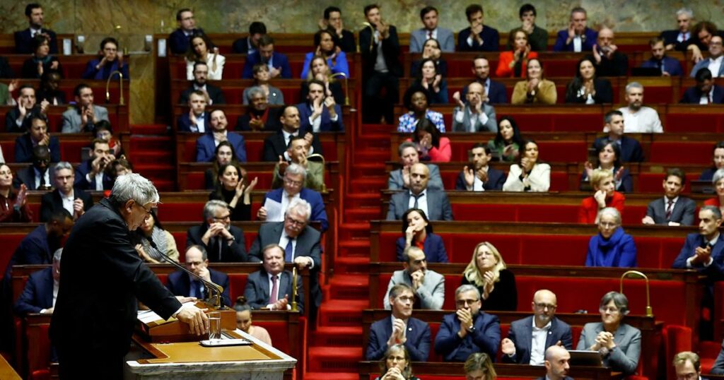 La gauche se divise sur l’après-Barnier