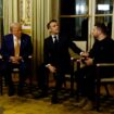 « La paix par la force est possible », dit Donald Trump, après avoir rencontré Volodymyr Zelensky et Emmanuel Macron à l’Elysée